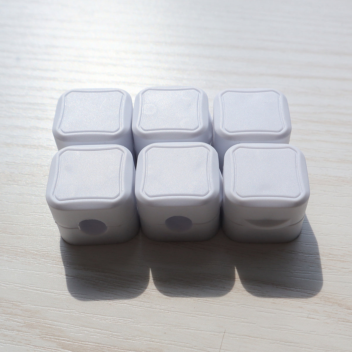 Magnetic Cable Clips · 3- or 6-Pack